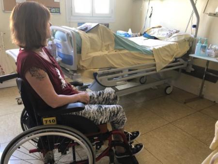 Val-d’Oise. Handicapée après une erreur médicale à la clinique Claude-Bernard d’Ermont :Nathalie, 55 ans, s’est retrouvée paraplégique à la suite d’une erreur d’injection d’un médecin anesthésiste de la clinique Claude-Bernard, à Ermont (Val-d’Oise).